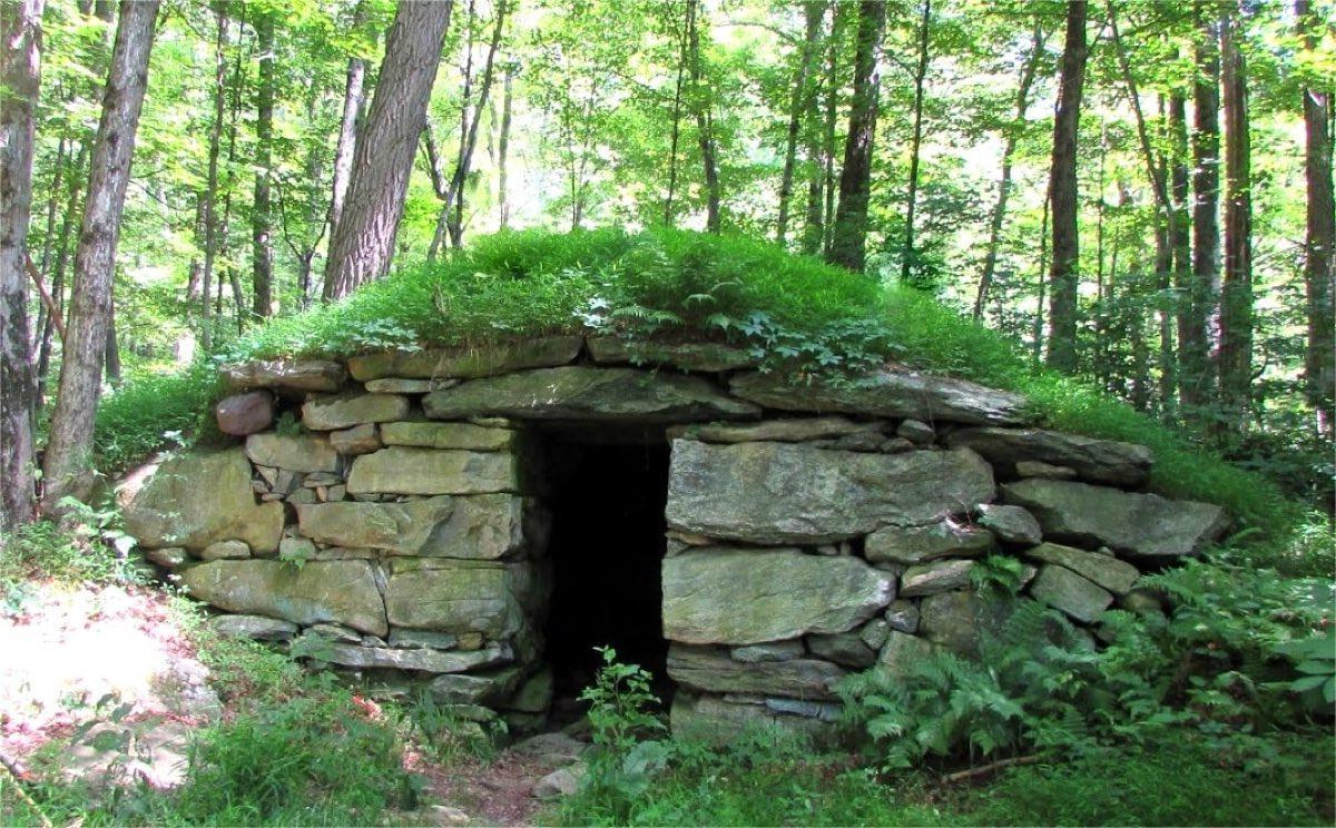Mysterious-Megalithic-Chambers-And-Stone-Structures-Of-New-England mysterious-megalithic-chambers-and-stone-structures-of-new-england