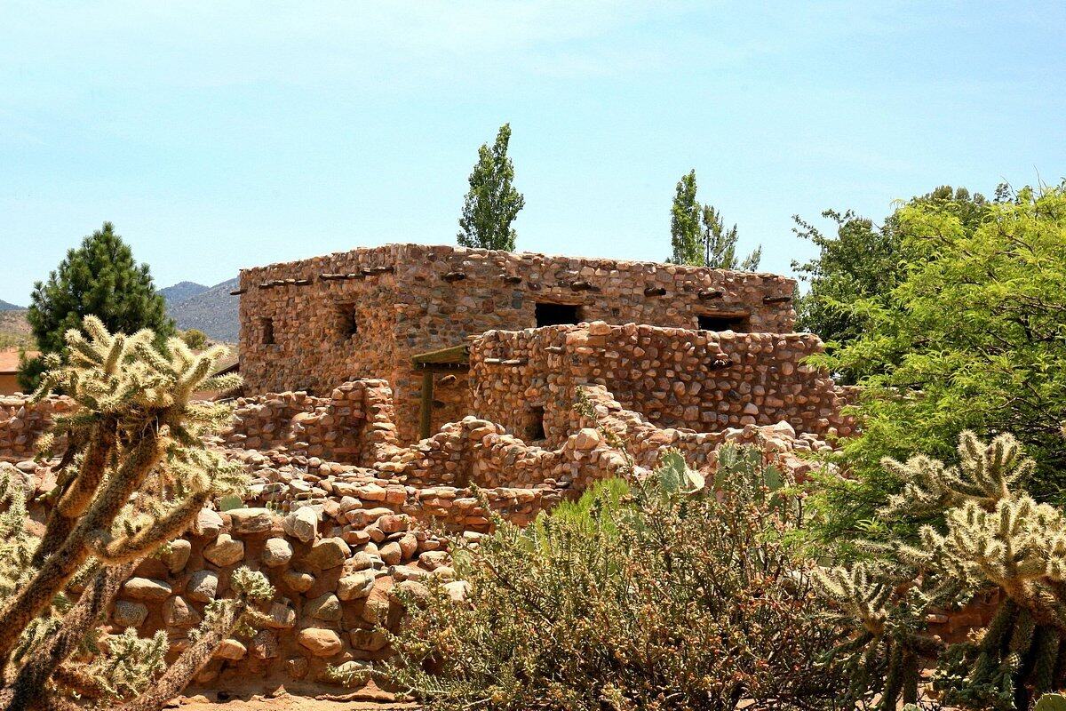 secrets-of-arizonas-besh-ba-gowah-villages