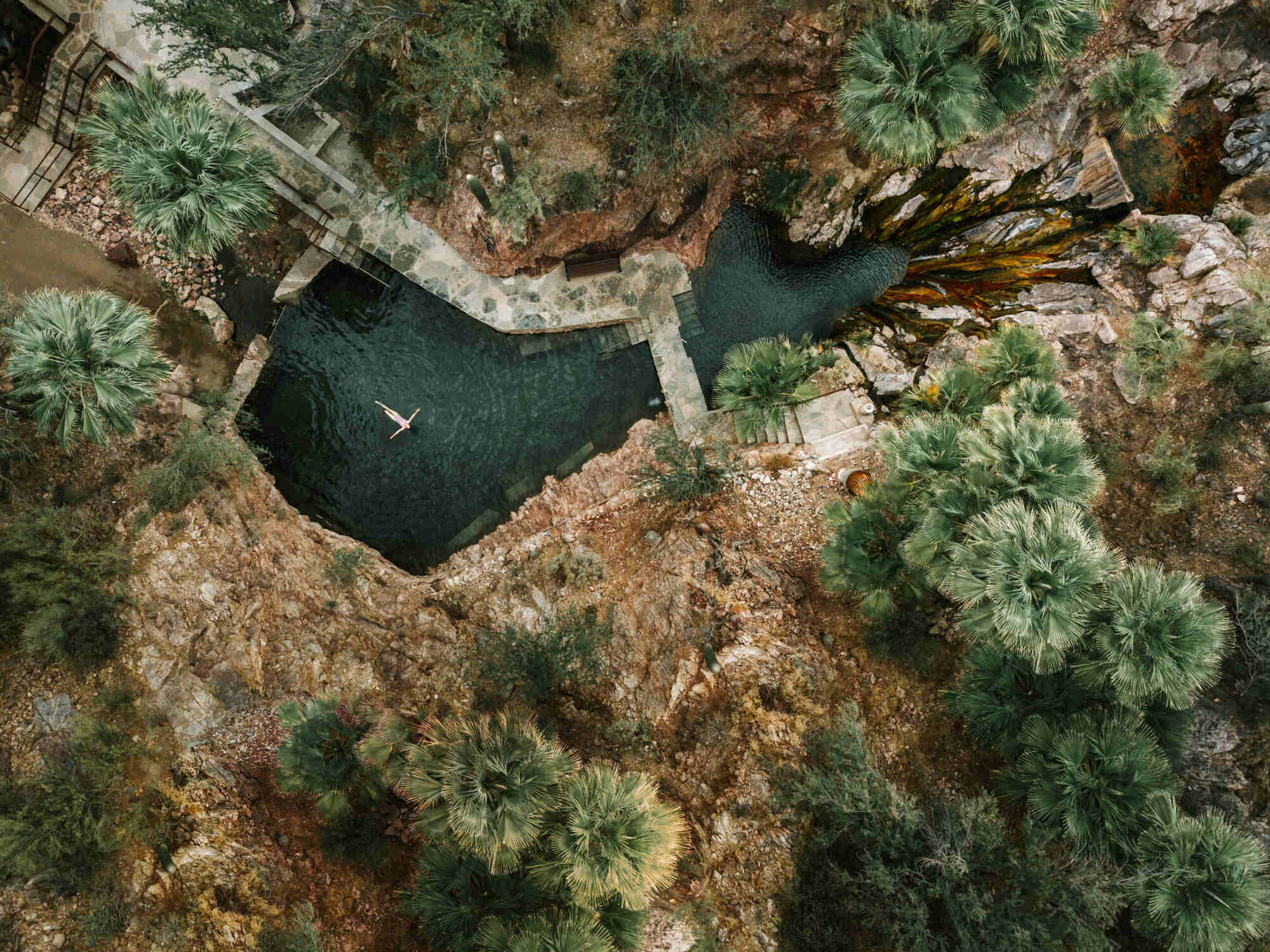 secrets-of-arizonas-cascading-terraced-springs