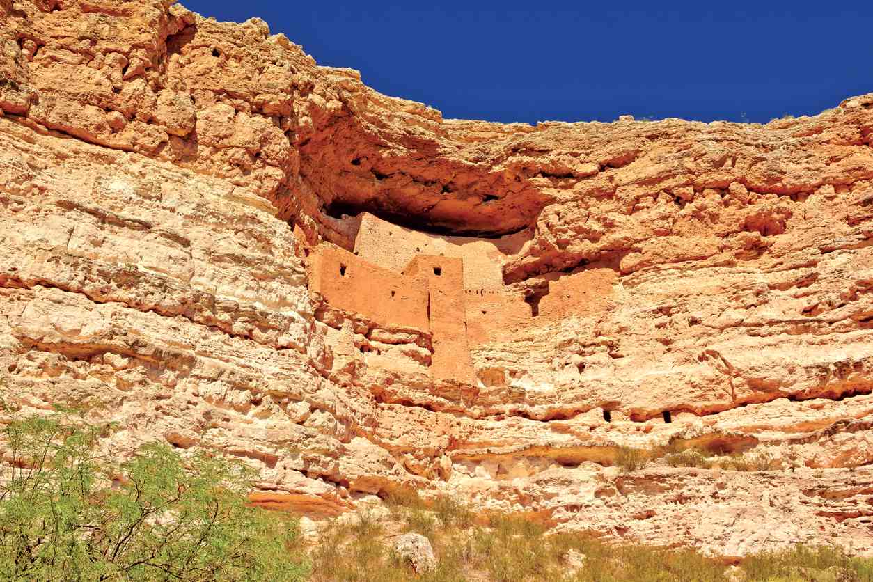 Secrets-Of-Arizona8217s-Montezuma-Castle-Cliff-Dwellings secrets-of-arizonas-montezuma-castle-cliff-dwellings