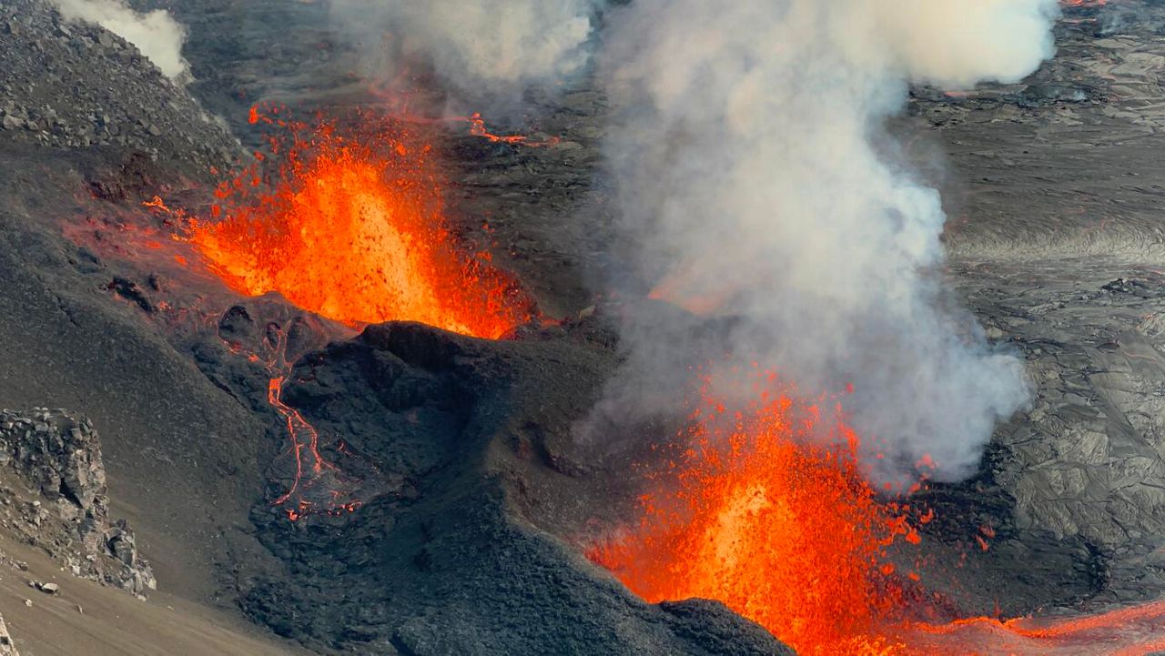 Secrets-Of-Hawaii8217s-Kilauea-Vents secrets-of-hawaiis-kilauea-vents