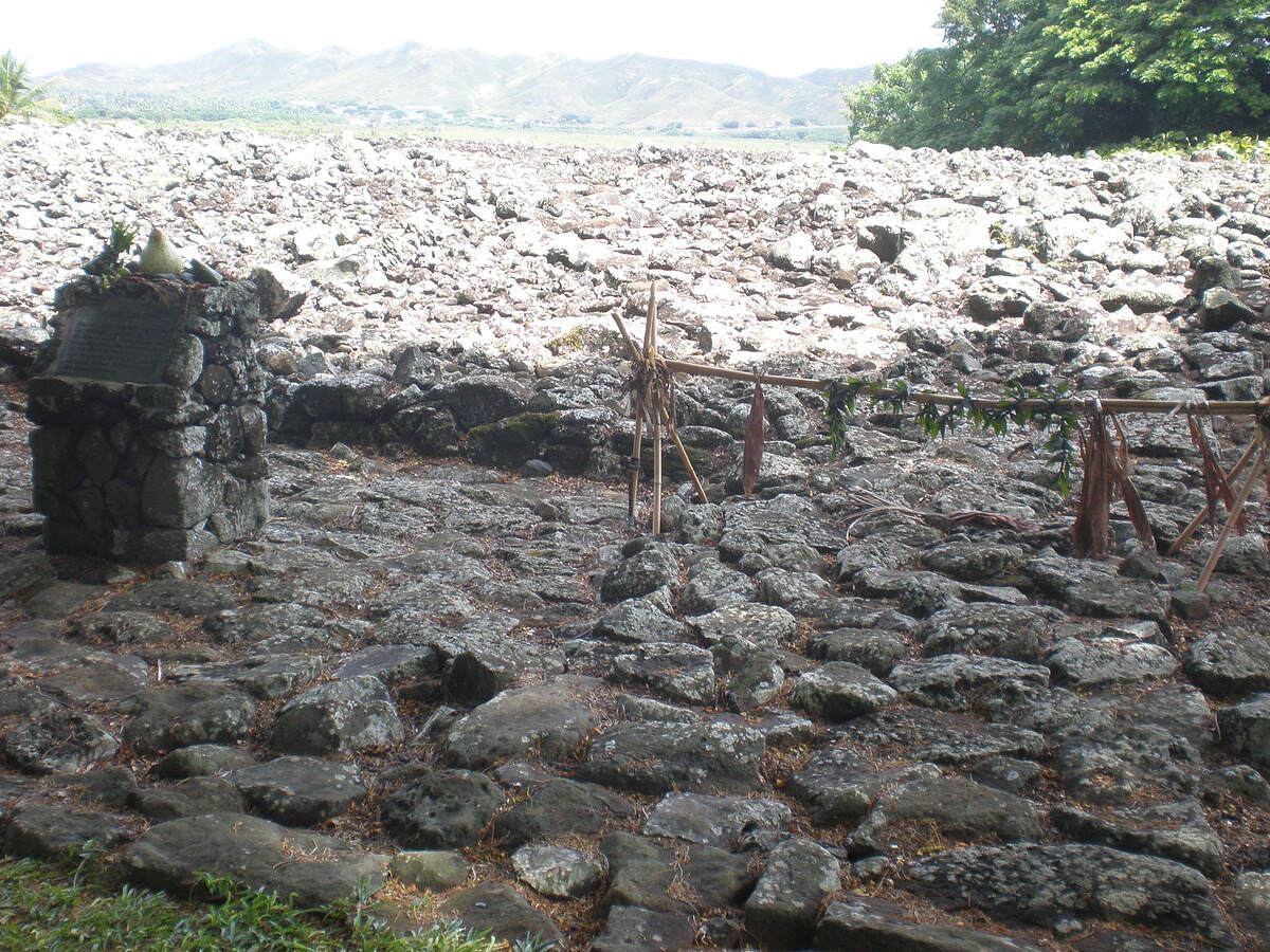 secrets-of-hawaiis-ulupo-heiau-stone-structures