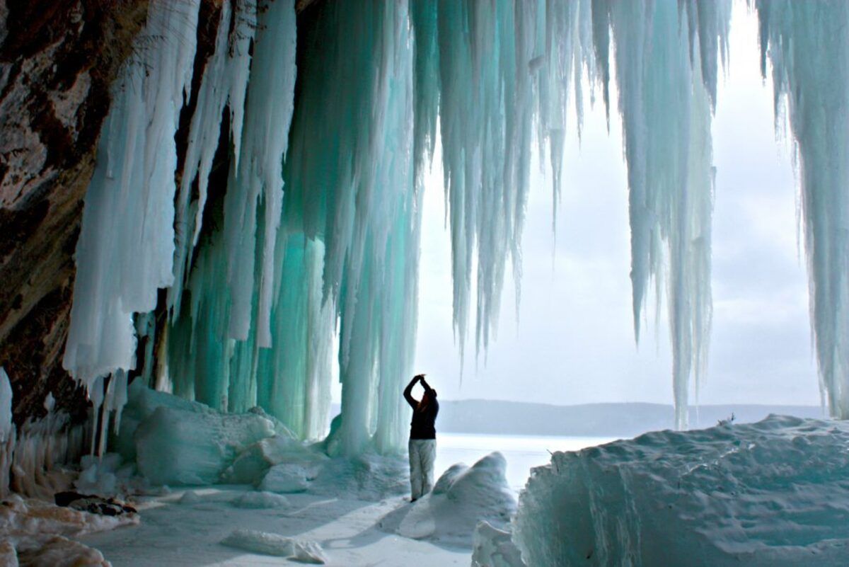 Secrets-Of-Michigan8217s-Frozen-Ice-Caves secrets-of-michigans-frozen-ice-caves