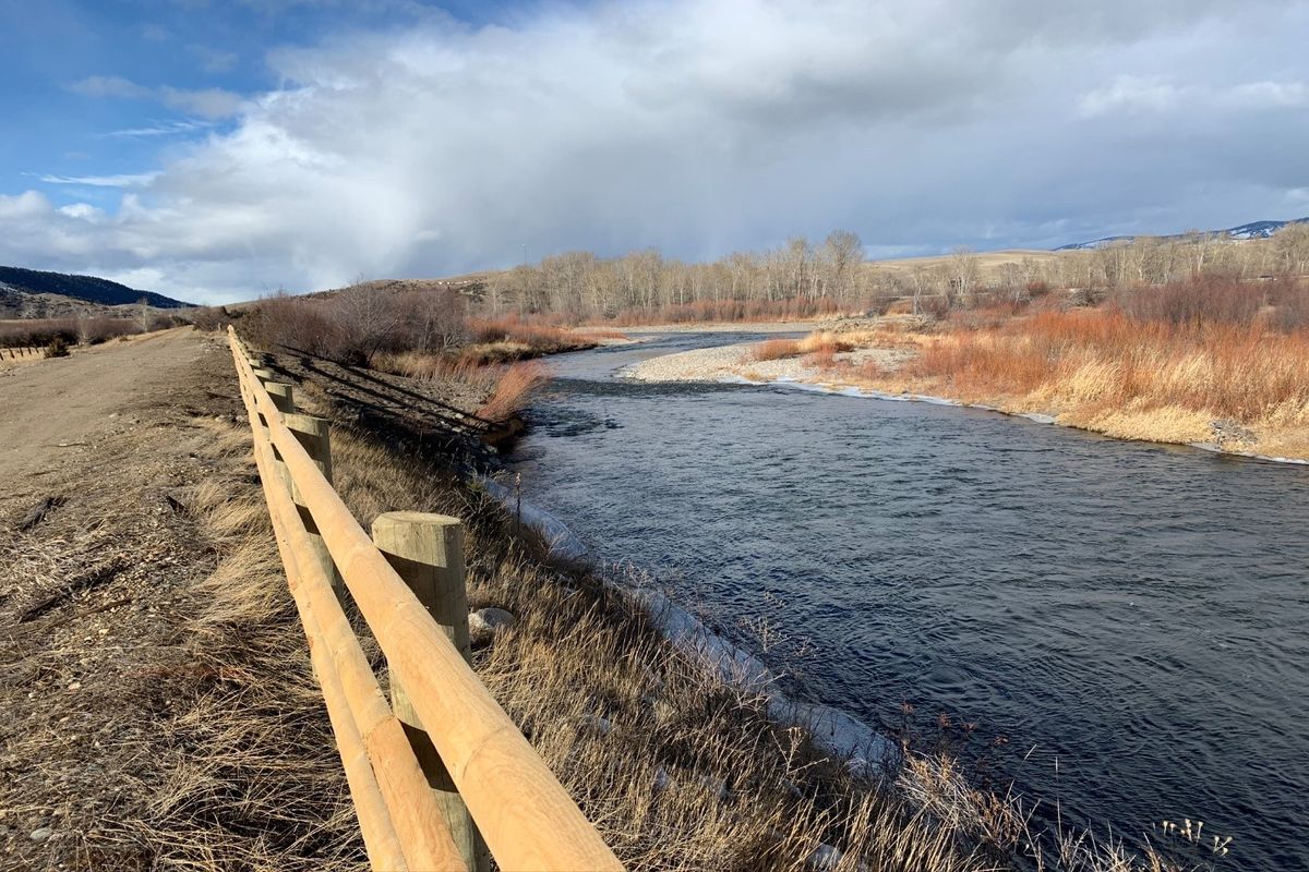 Secrets-Of-Montana8217s-Yellowstone-River-Trading-Trails secrets-of-montanas-yellowstone-river-trading-trails