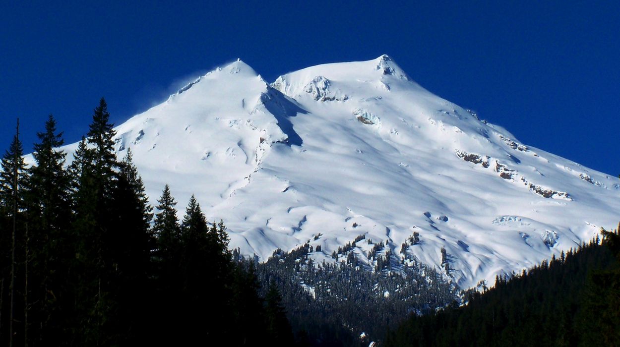 Secrets-Of-Mount-Baker8217s-Hidden-Glaciers secrets-of-mount-bakers-hidden-glaciers