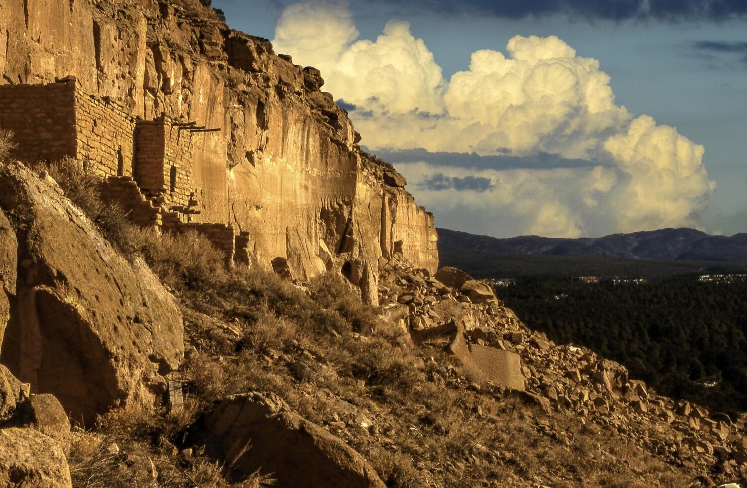 secrets-of-new-mexicos-puye-cliff-dwellings