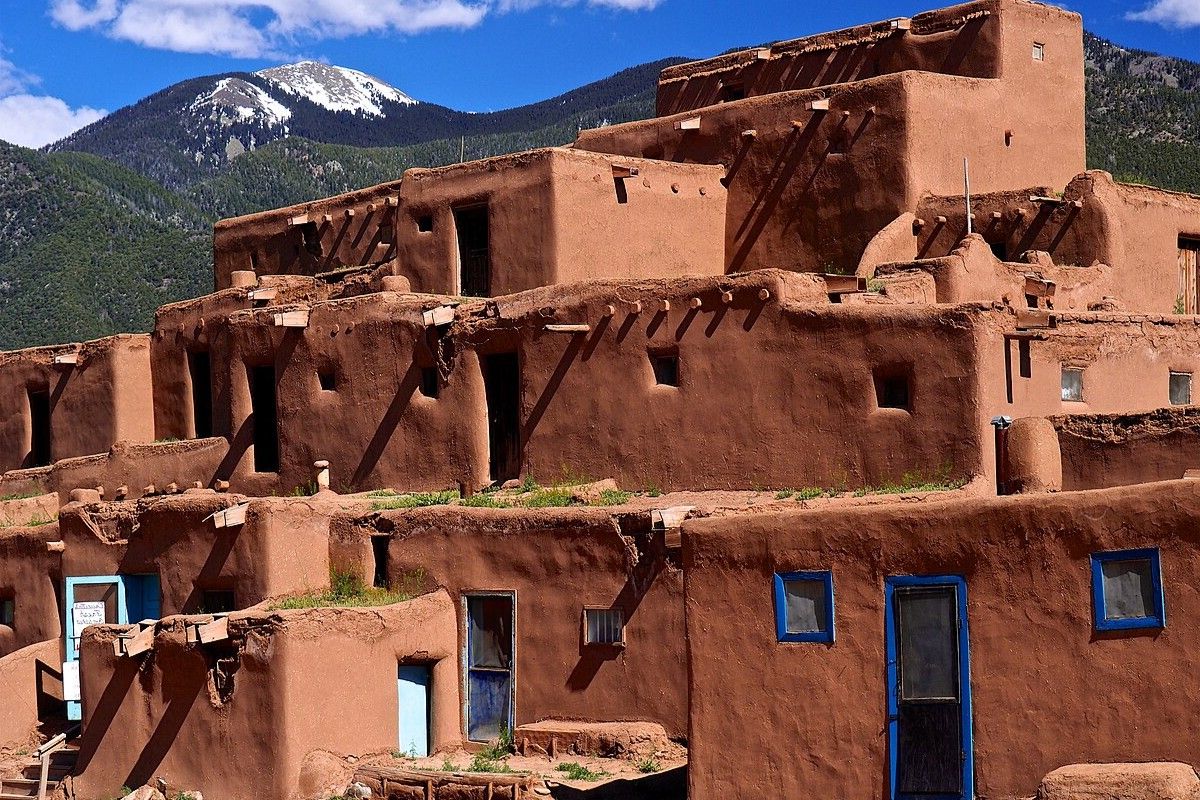Secrets-Of-New-Mexico8217s-Sunbaked-Adobe-Ruins secrets-of-new-mexicos-sunbaked-adobe-ruins