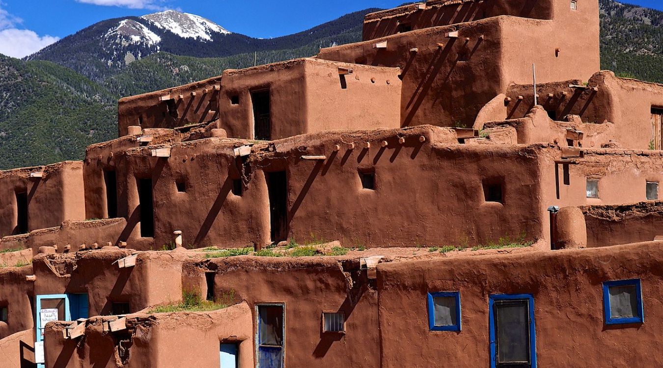 Secrets-Of-New-Mexico8217s-Weathered-Adobe-Ruins secrets-of-new-mexicos-weathered-adobe-ruins