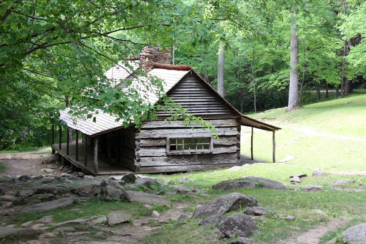 Secrets-Of-Tennessee8217s-Smoky-Mountain-Homesteads secrets-of-tennessees-smoky-mountain-homesteads