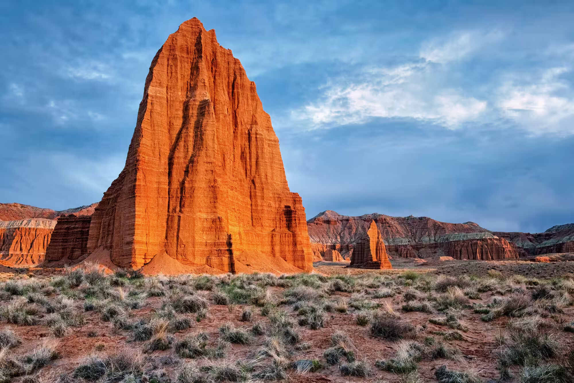 Secrets-Of-Utah8217s-Sandstone-Cathedrals secrets-of-utahs-sandstone-cathedrals