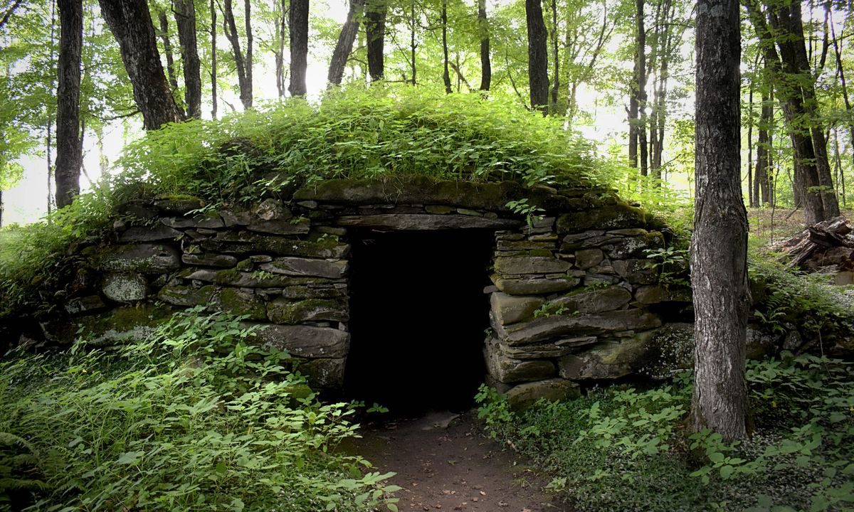 Secrets-Of-Vermont8217s-Mysterious-Stone-Chambers secrets-of-vermonts-mysterious-stone-chambers