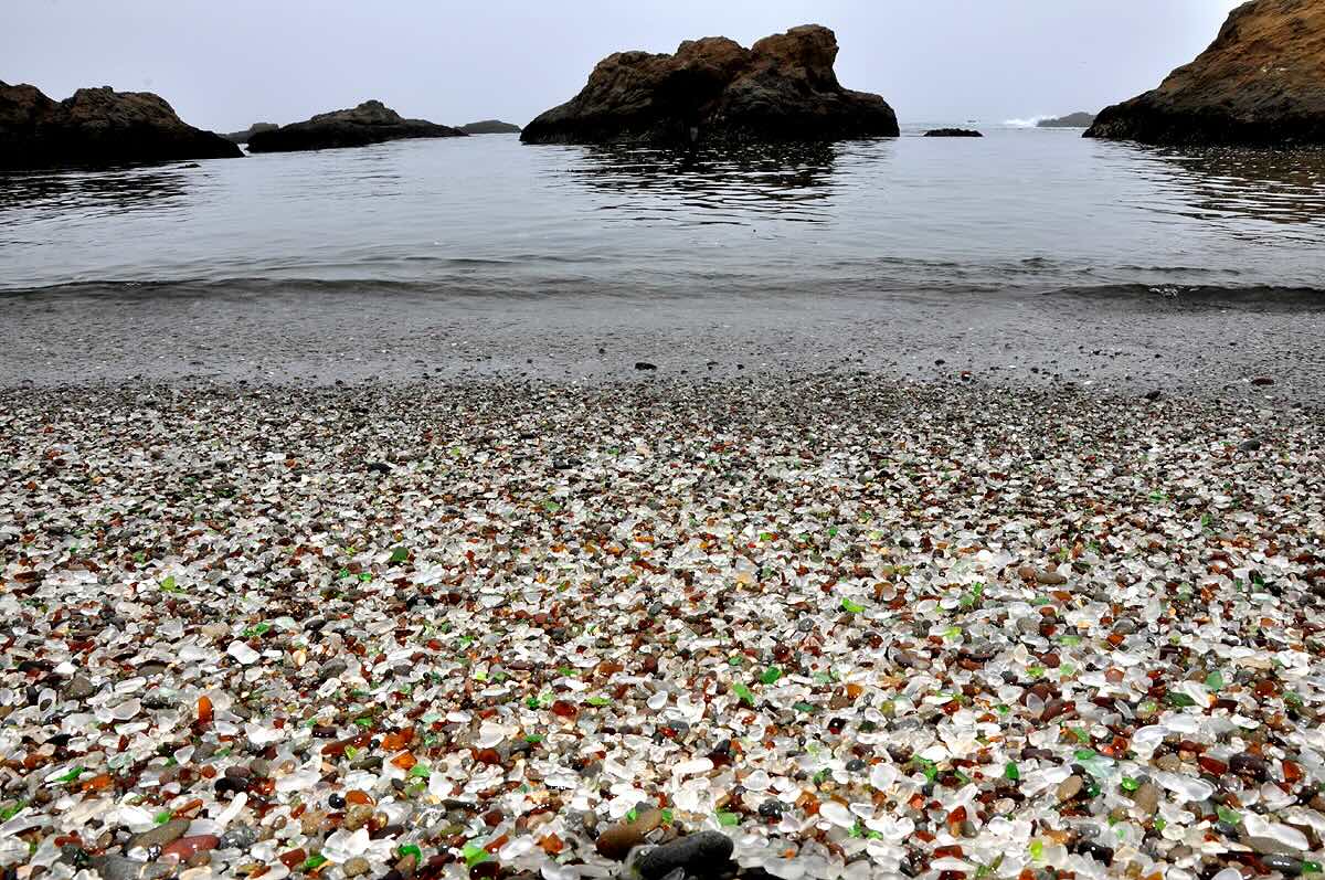 californias-glass-beach-fort-bragg-revealed