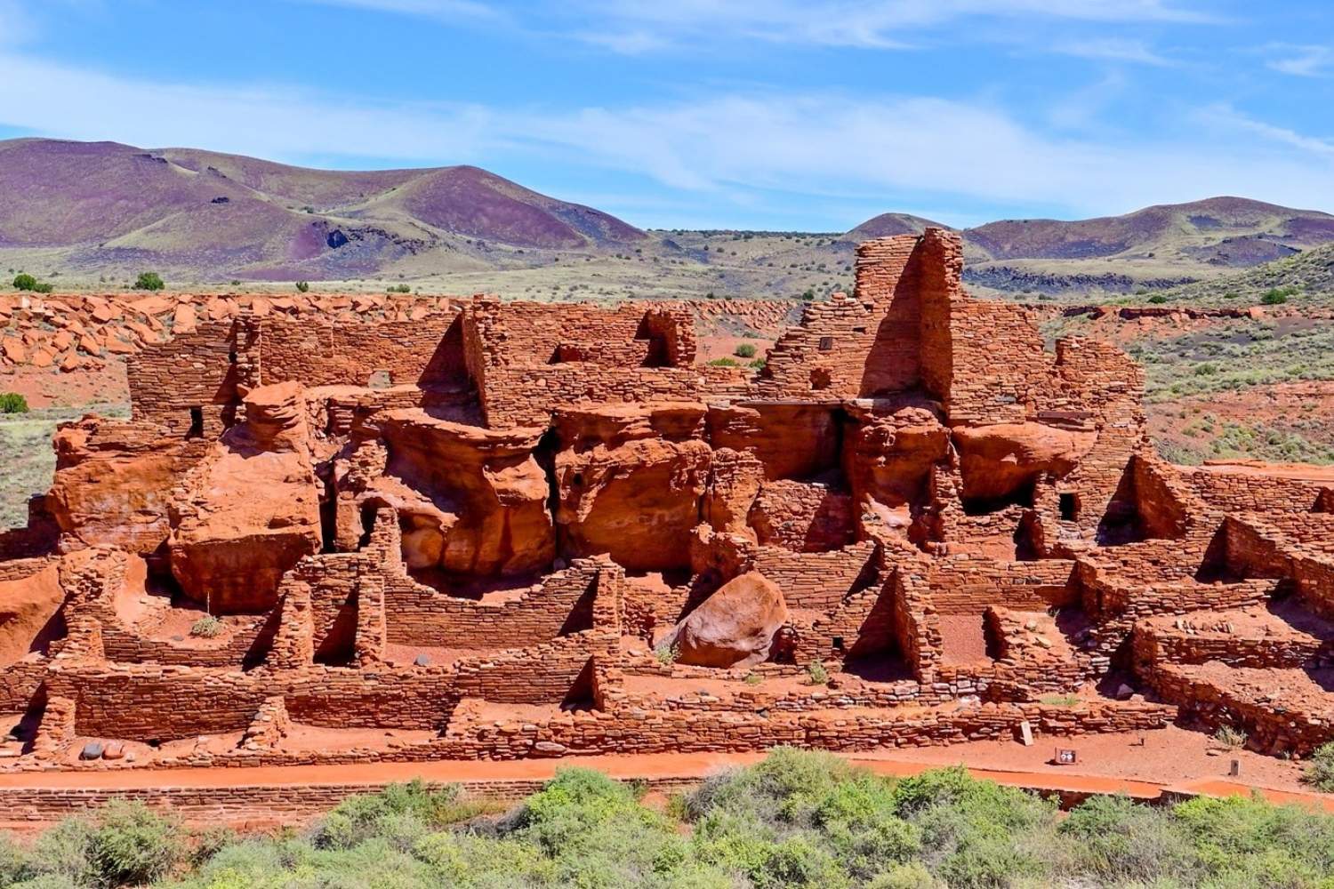 curious-facts-about-wupatki-national-monuments-limestone-sinkholes