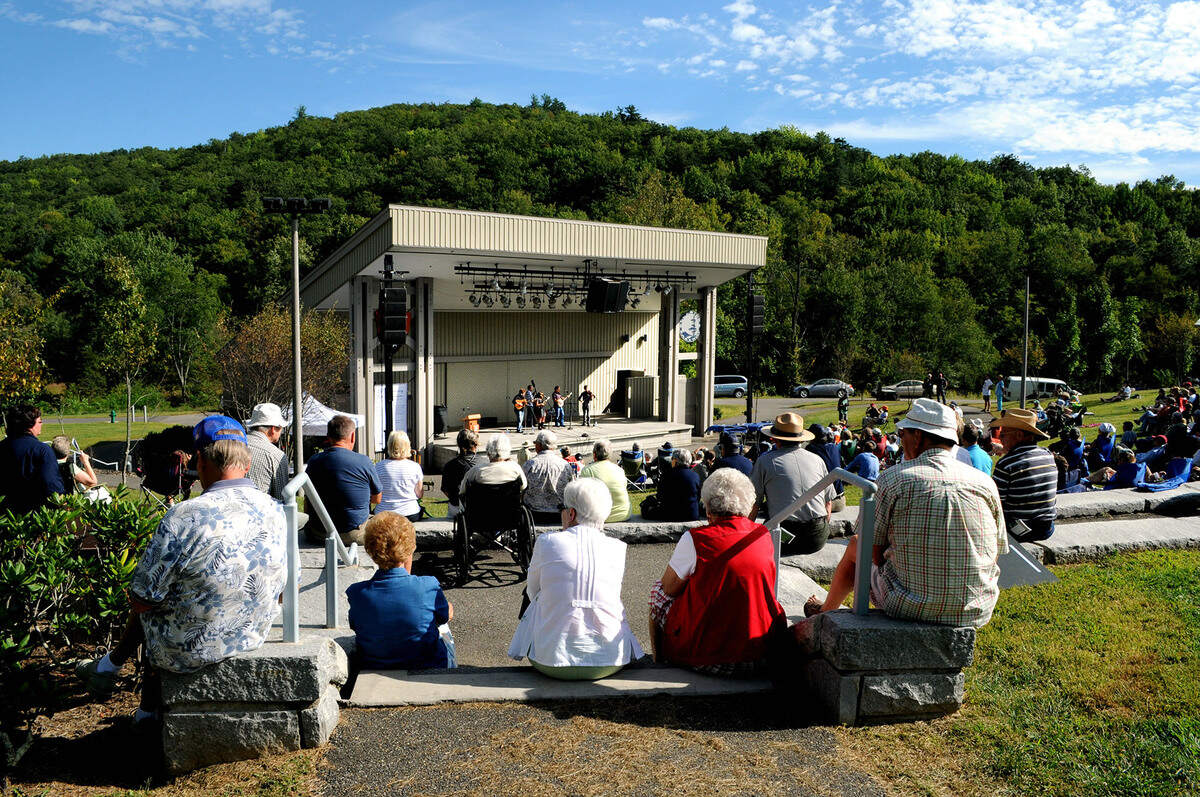 Folk-Music-Instruction-Centers-In-Mount-Airy-North-Carolina folk-music-instruction-centers-in-mount-airy-north-carolina