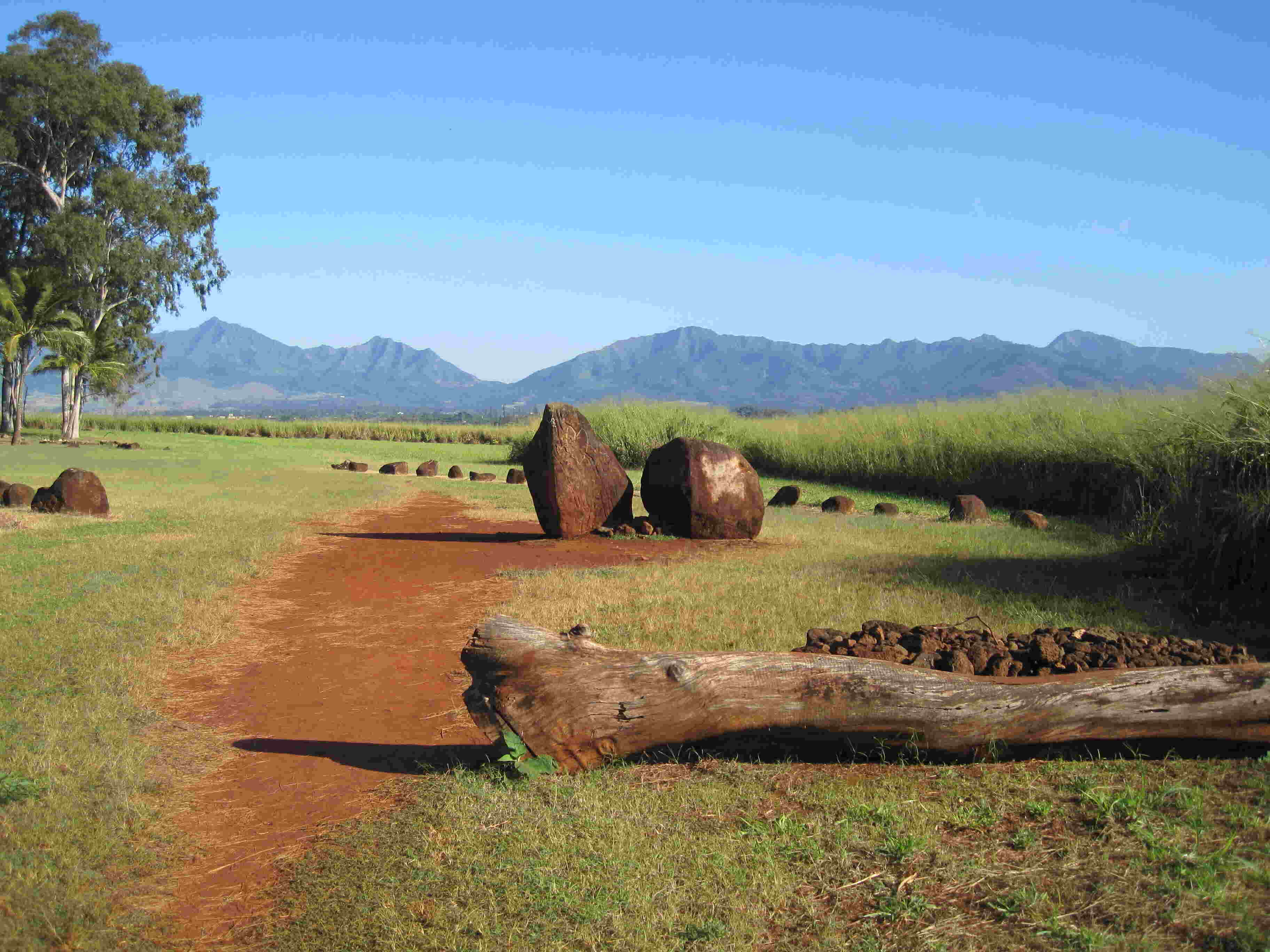 hawaiis-ancient-birthing-stone-sites-revealed