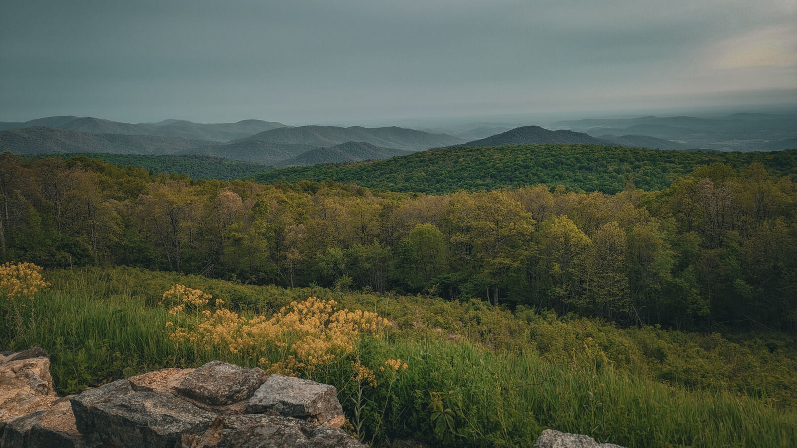 hidden-caverns-of-virginias-shenandoah-valley