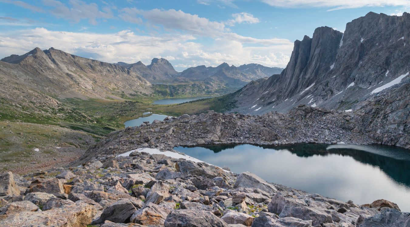 hidden-cobalt-lakes-in-wyomings-wind-river-range