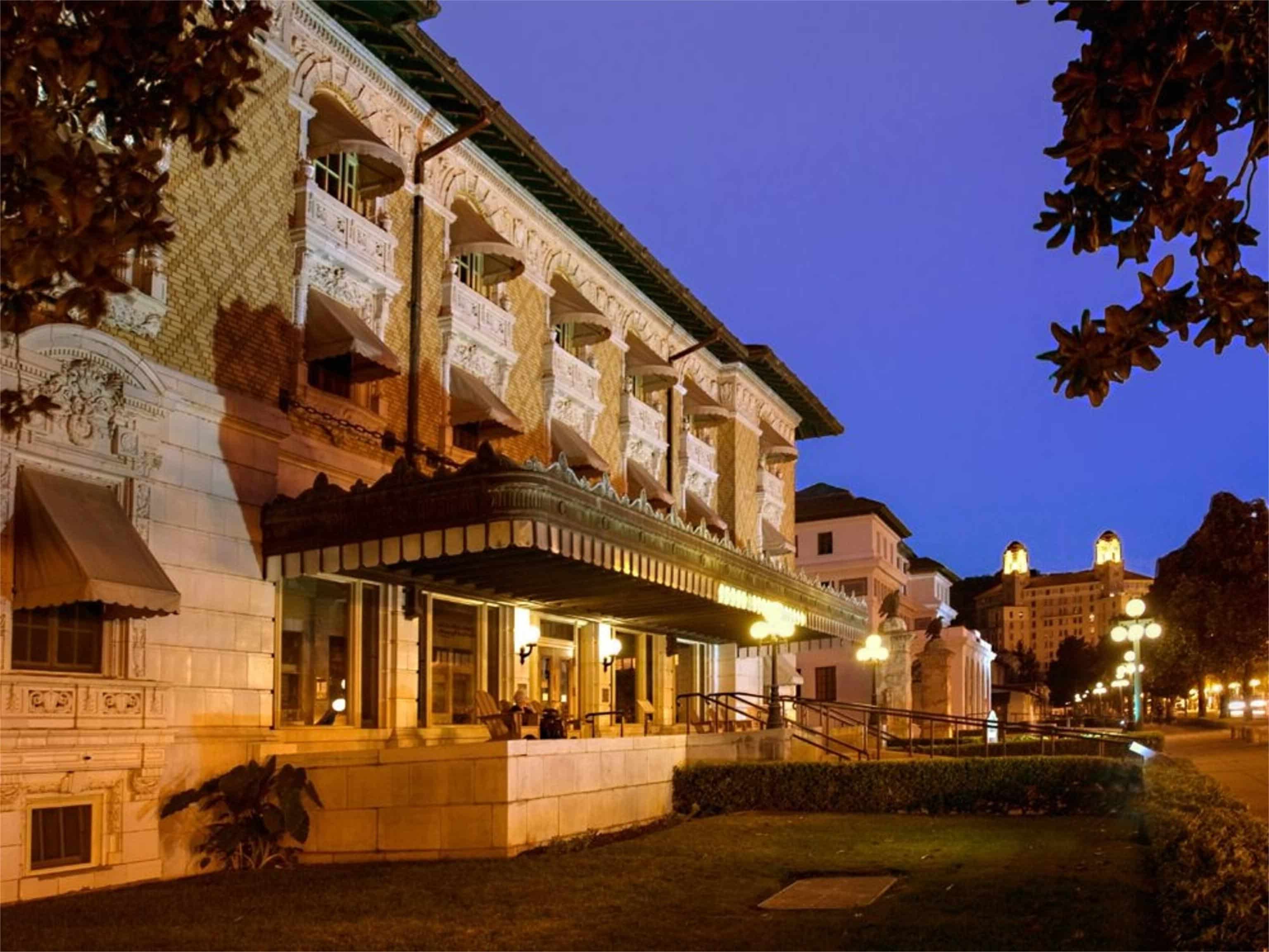 hidden-gems-of-arkansass-hot-springs-national-park-fordyce-bathhouse