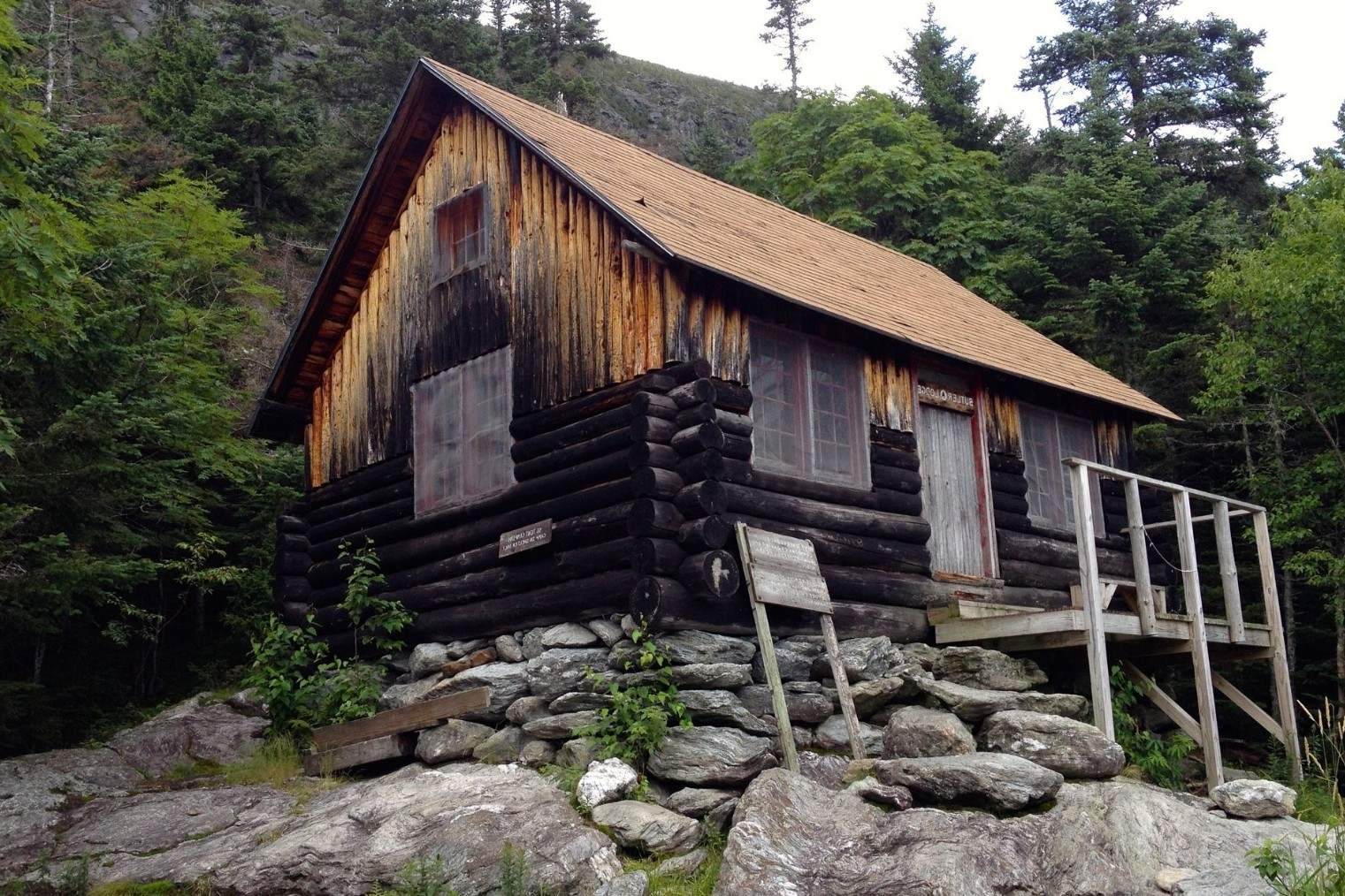 hidden-gems-of-vermonts-mount-mansfield-wampahoofus-trail