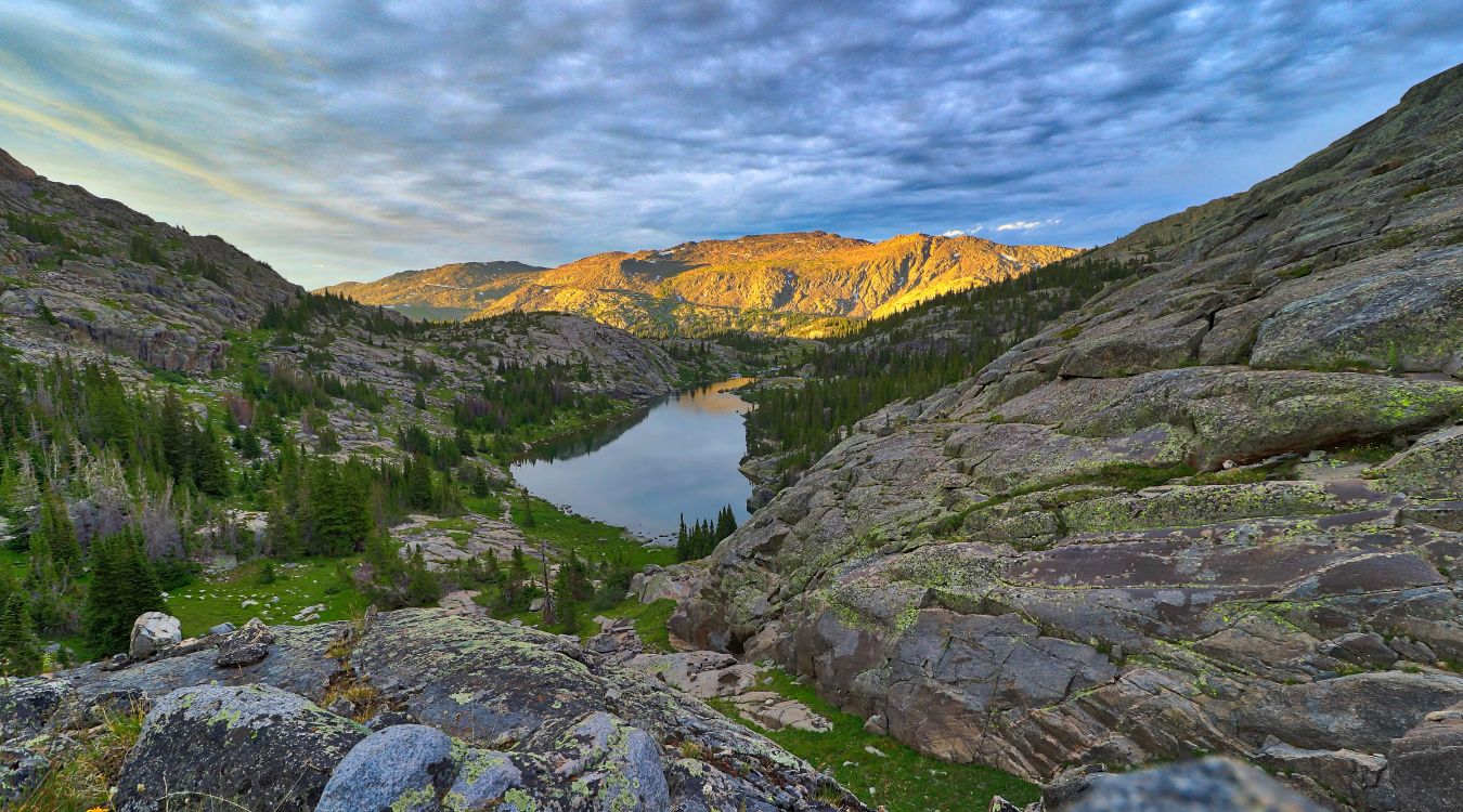 hidden-gems-of-wyomings-cloud-peak-lakes