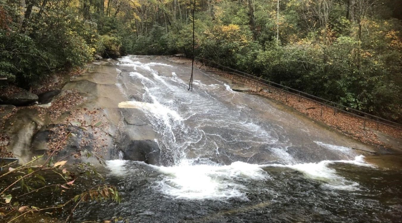 hidden-spring-fed-rock-slide-pools-in-tennessees-little-river