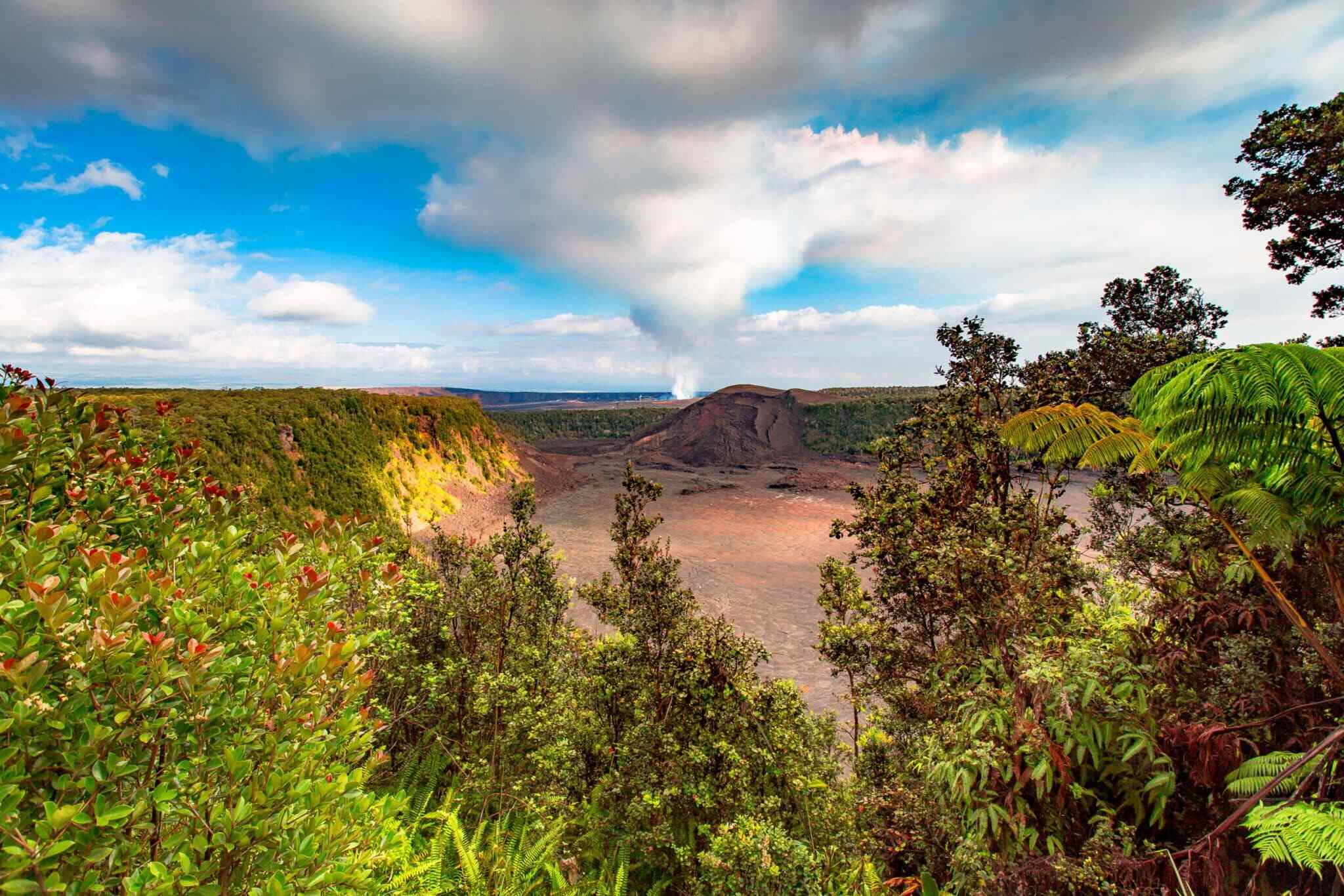 hidden-trails-of-hawaiis-remote-volcanoes