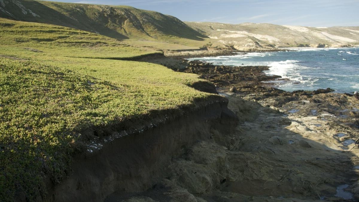 hidden-treasures-of-californias-channel-islands-archaeological-sites