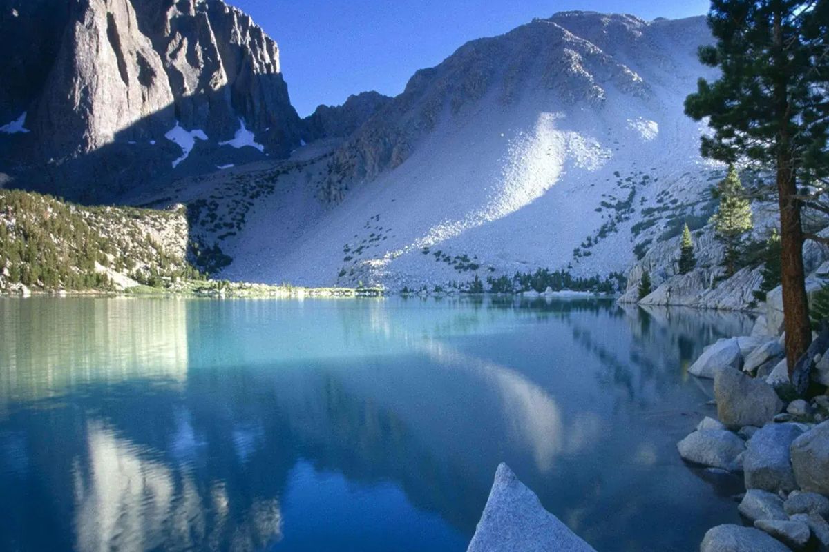 Hidden-Turquoise-Tarns-In-California8217s-Sierra-Nevada hidden-turquoise-tarns-in-californias-sierra-nevada