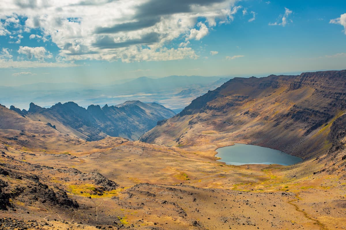 hidden-wonders-of-oregons-steens-mountain-kiger-gorge