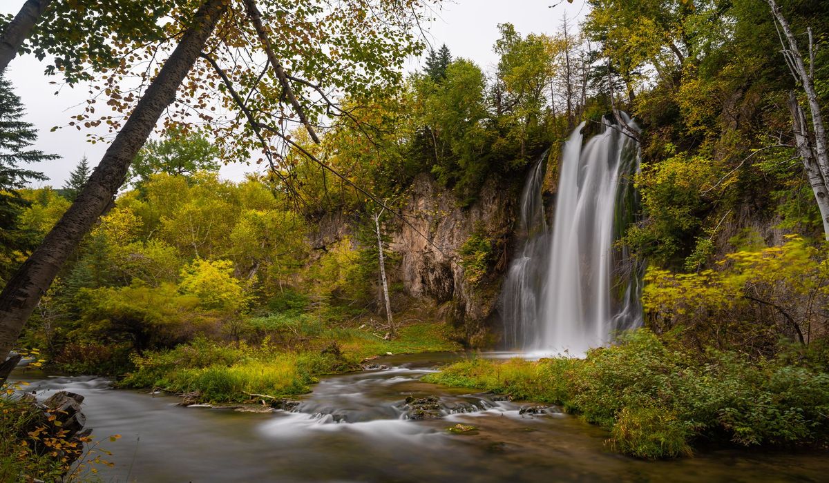 hidden-wonders-of-spearfish-canyons-limestone-walls