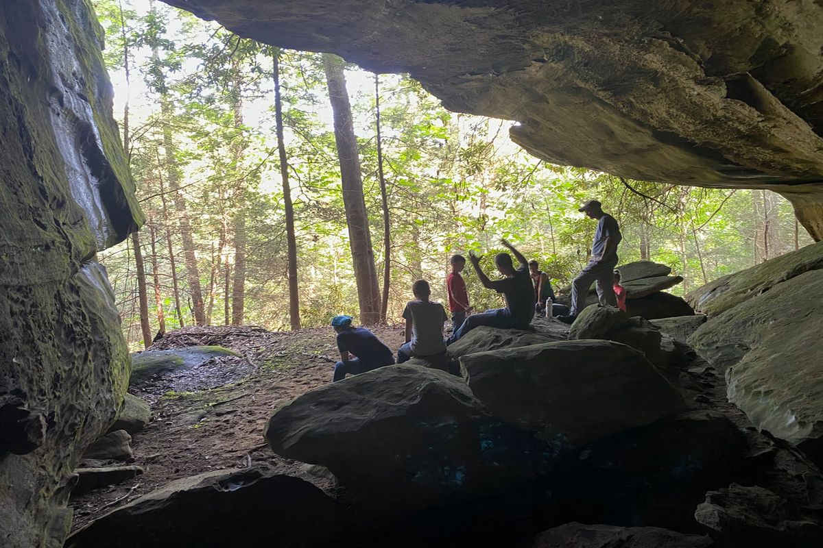 kentuckys-hidden-moonshine-still-caves