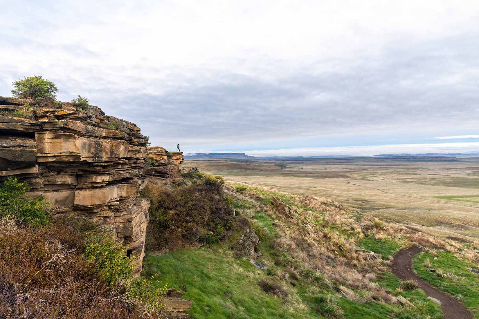 Montana8217s-First-Peoples-And-The-Mystery-Of-The-Prehistoric-Bison-Jump montanas-first-peoples-and-the-mystery-of-the-prehistoric-bison-jump