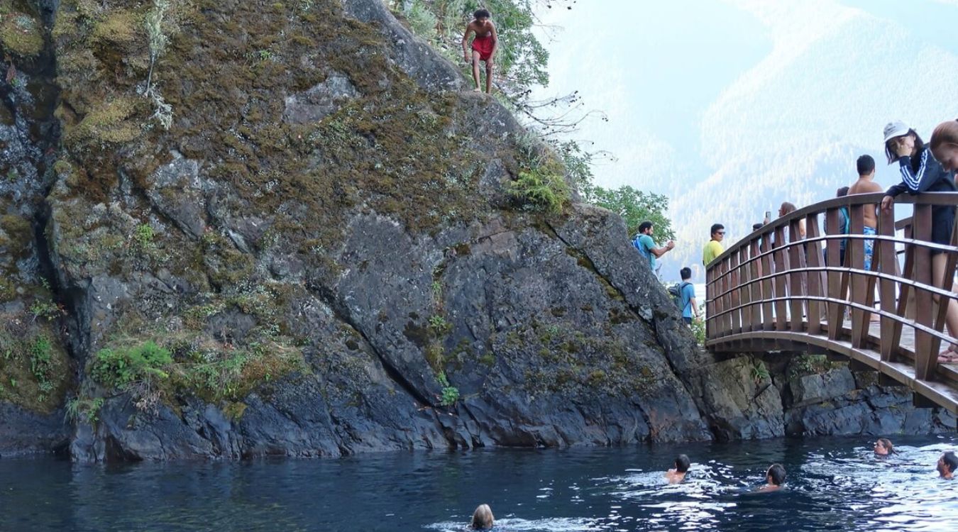 mysteries-of-lake-crescents-devils-punch-bowl