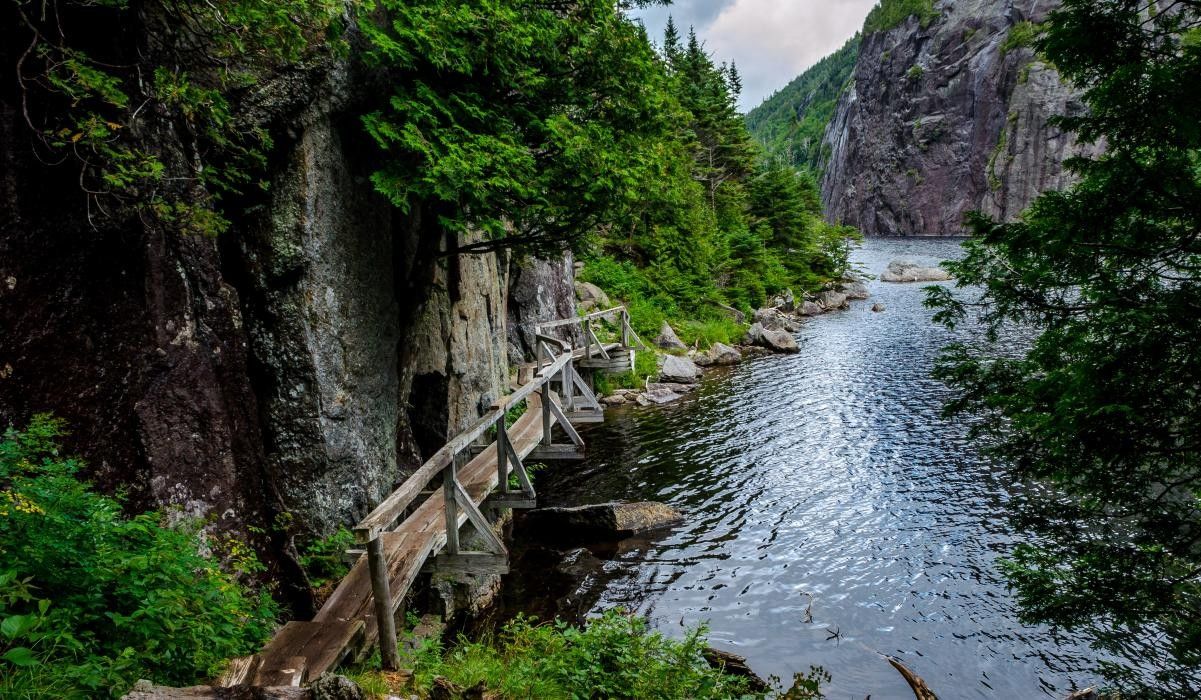Mysterious-Mirror-Like-Lakes-In-New-York8217s-Adirondacks mysterious-mirror-like-lakes-in-new-yorks-adirondacks