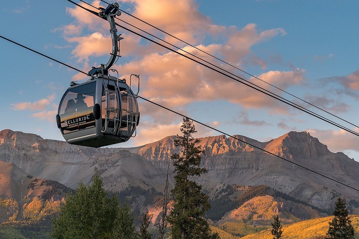 mysterious-mountain-gondola-rides-in-telluride-colorado