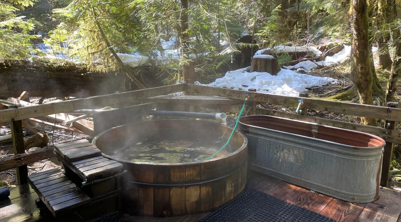 oregons-bagby-hot-springs-cedar-tubs-revealed
