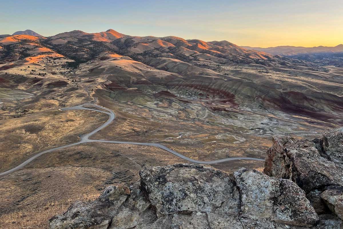 oregons-painted-hills-at-sunrise-revealed