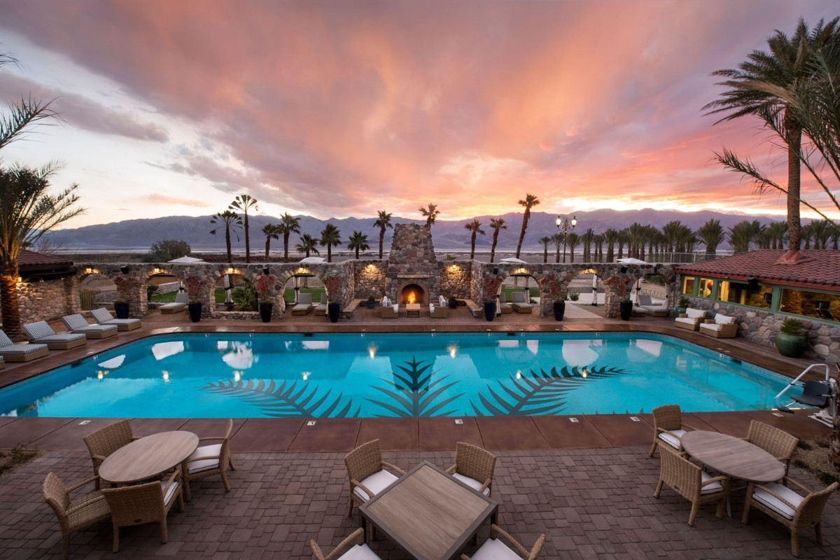 secret-pools-of-californias-death-valley