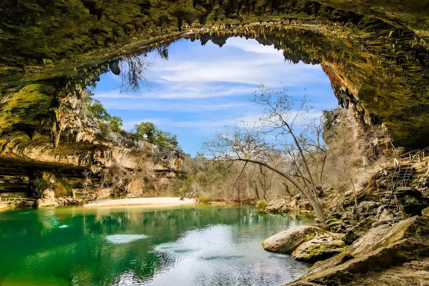 Secret-Swimming-Holes-In-Texas8217s-Hill-Country secret-swimming-holes-in-texass-hill-country