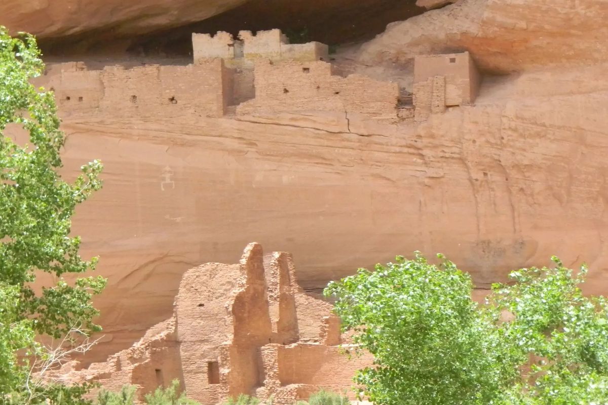 secrets-of-arizonas-canyon-de-chelly-ancient-ruins
