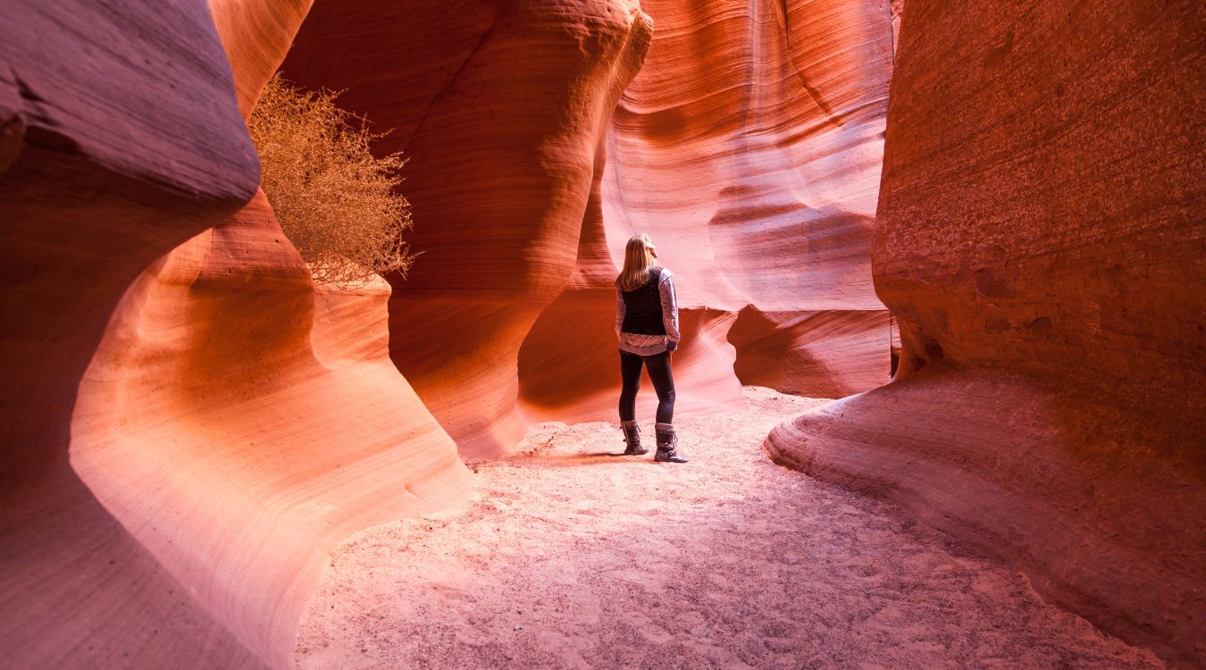Secrets-Of-Arizona8217s-Copper-Tinted-Canyon-Walls secrets-of-arizonas-copper-tinted-canyon-walls