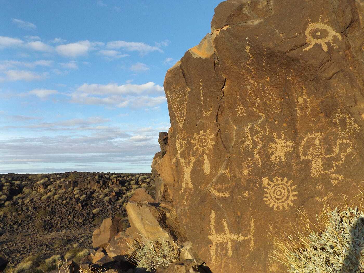 secrets-of-arizonas-sears-point-rock-art