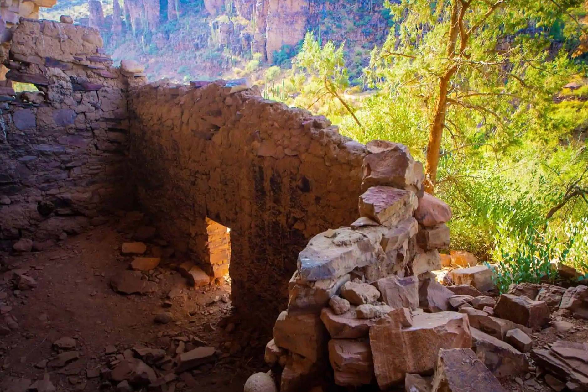 secrets-of-arizonas-sierra-ancha-archaeological-sites