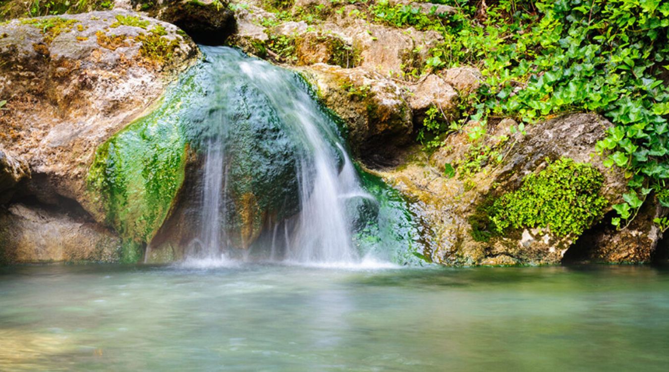 secrets-of-arkansass-glittering-mineral-springs