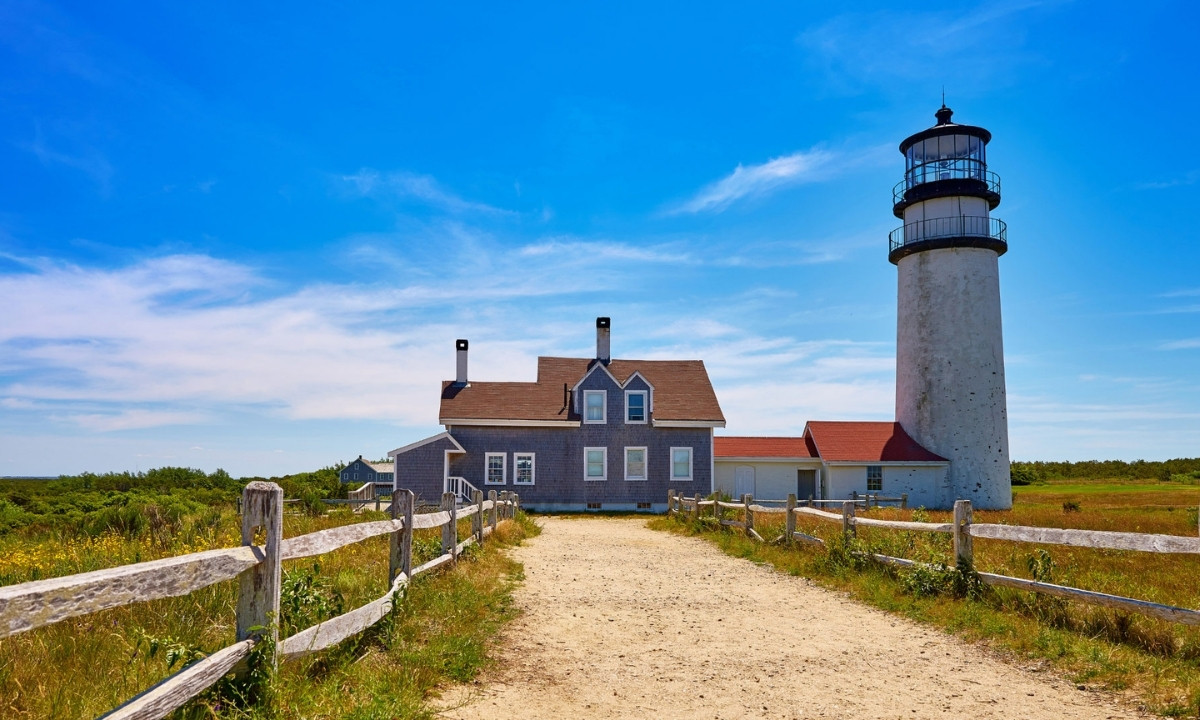 Secrets-Of-Cape-Cod8217s-Timeworn-Lighthouses secrets-of-cape-cods-timeworn-lighthouses