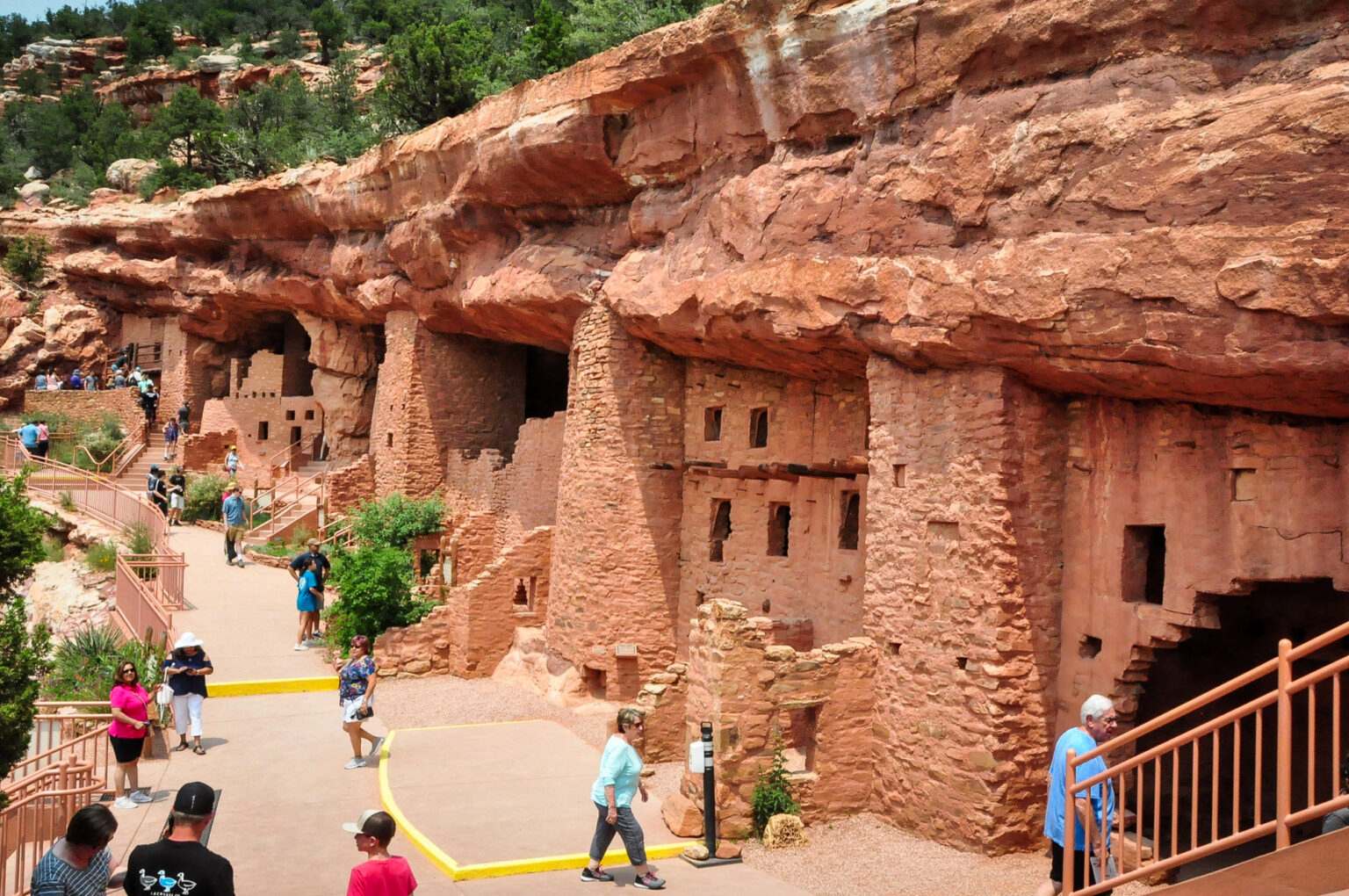 secrets-of-colorados-manitou-cliff-dwellings