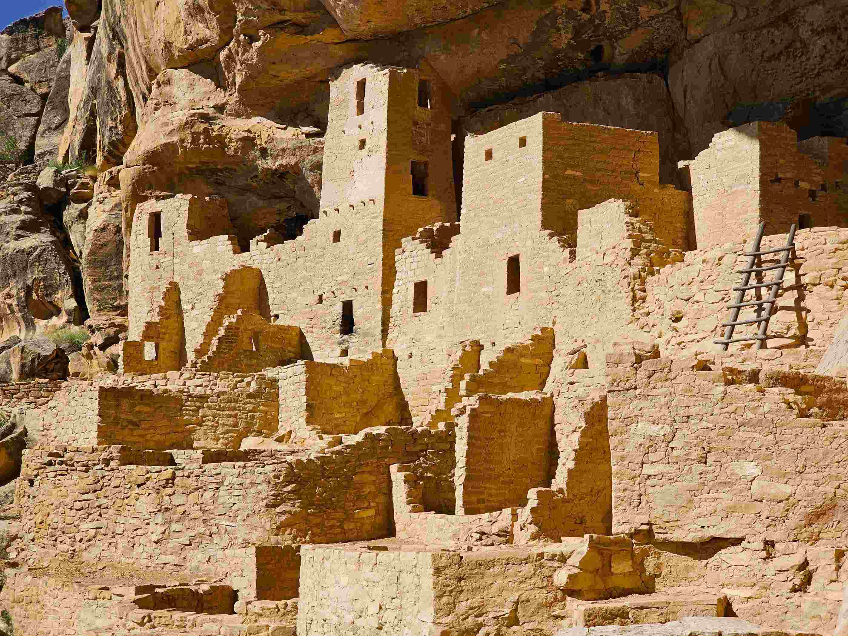 secrets-of-colorados-mesa-verde-cliff-palace-ruins