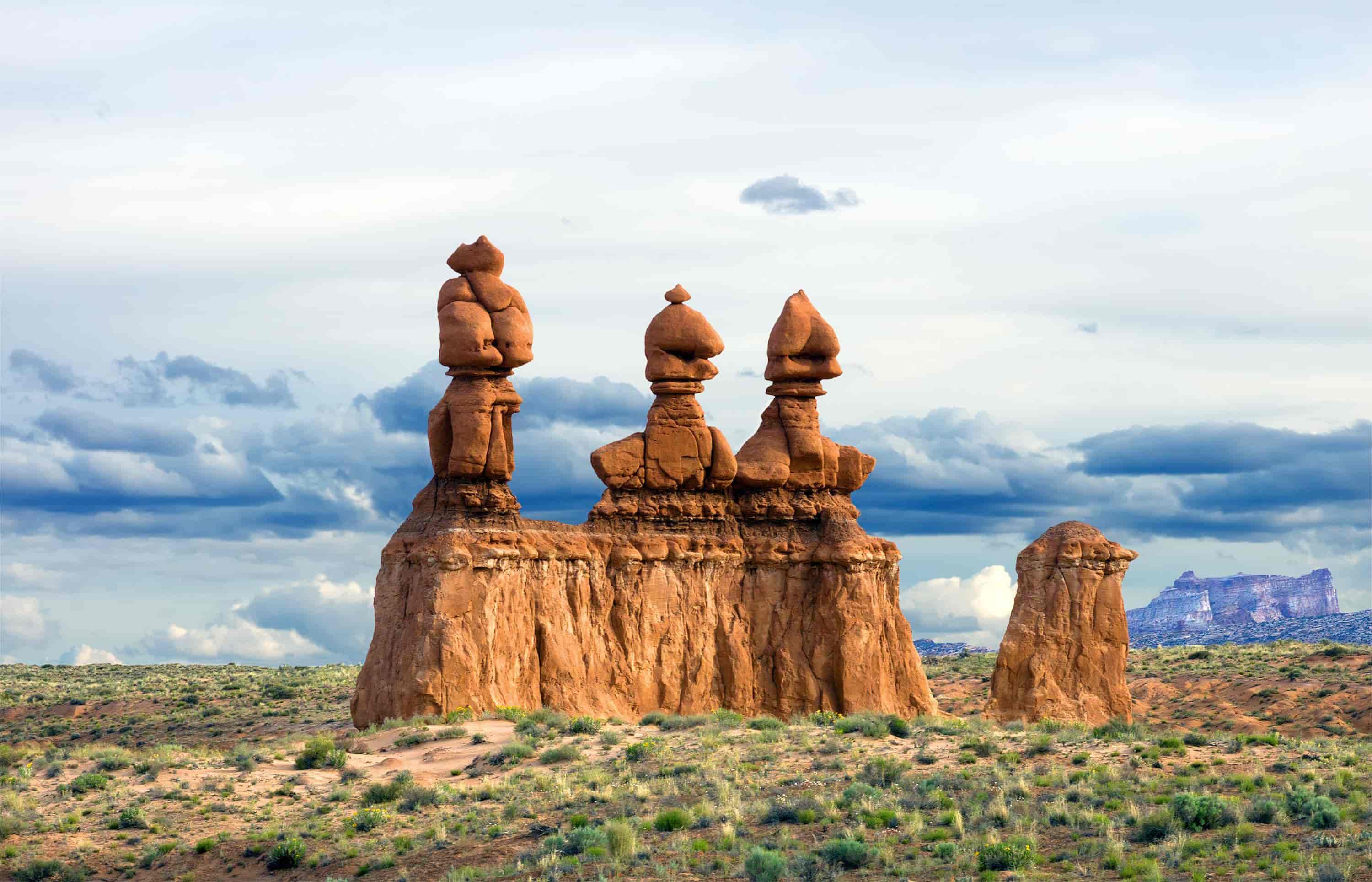Secrets-Of-Colorado8217s-Sculptured-Desert-Hoodoos secrets-of-colorados-sculptured-desert-hoodoos