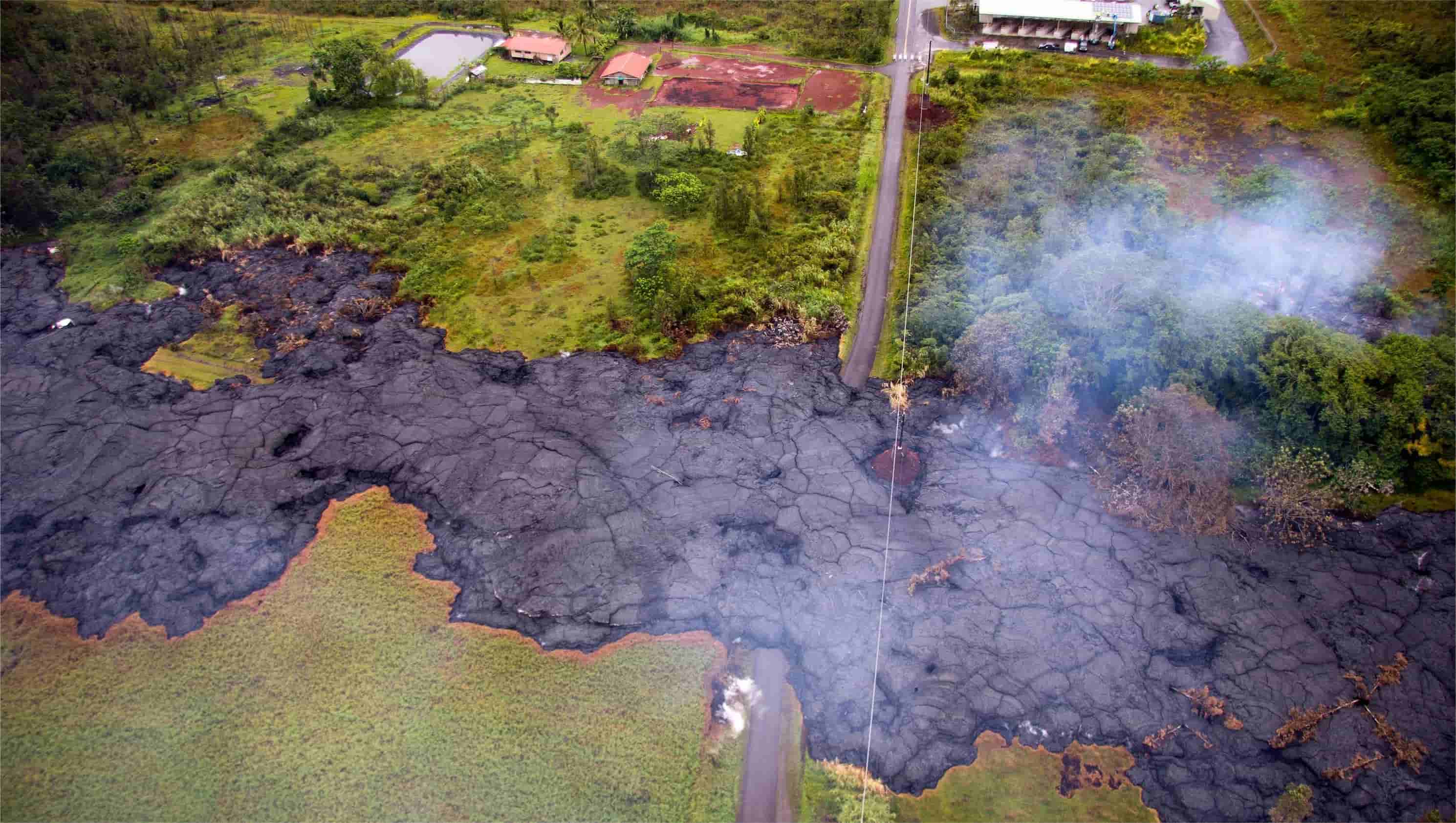 Secrets-Of-Hawaii8217s-Shattered-Desert-Lava-Fields secrets-of-hawaiis-shattered-desert-lava-fields