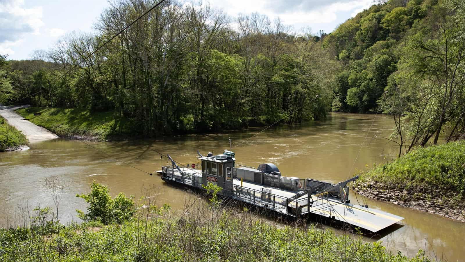 Secrets-Of-Kentucky8217s-Green-River-Ferryboat-Crossings secrets-of-kentuckys-green-river-ferryboat-crossings
